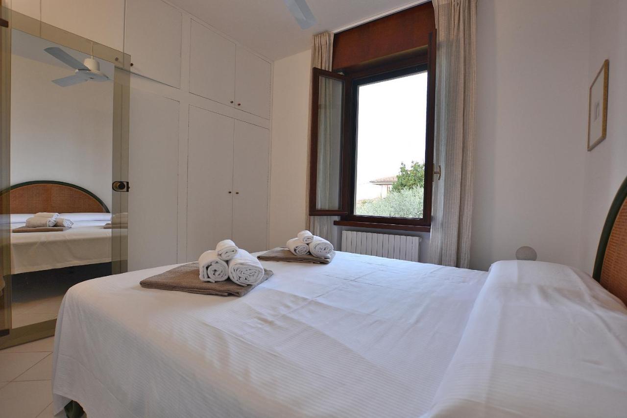 Apartment Frader Otto With Lake View Torri Del Benaco Luaran gambar