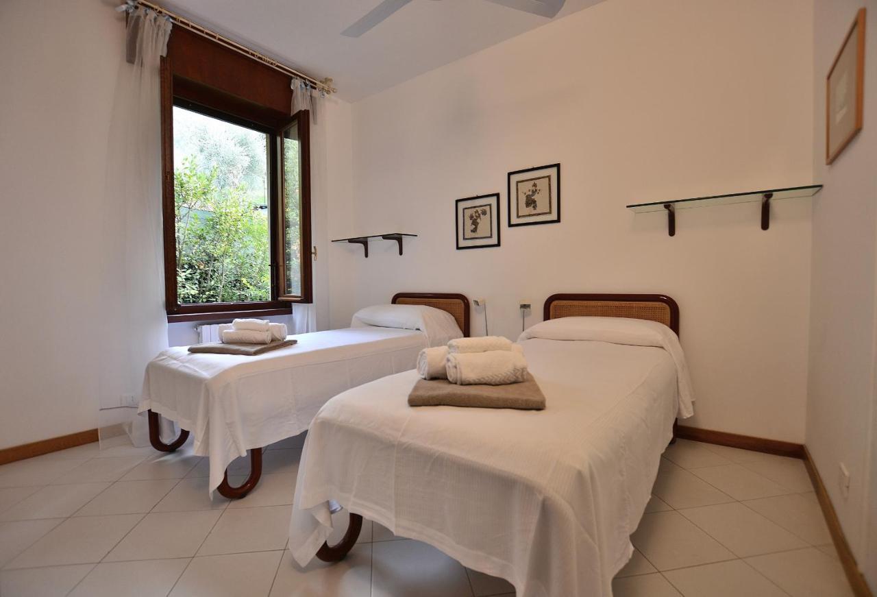 Apartment Frader Otto With Lake View Torri Del Benaco Luaran gambar